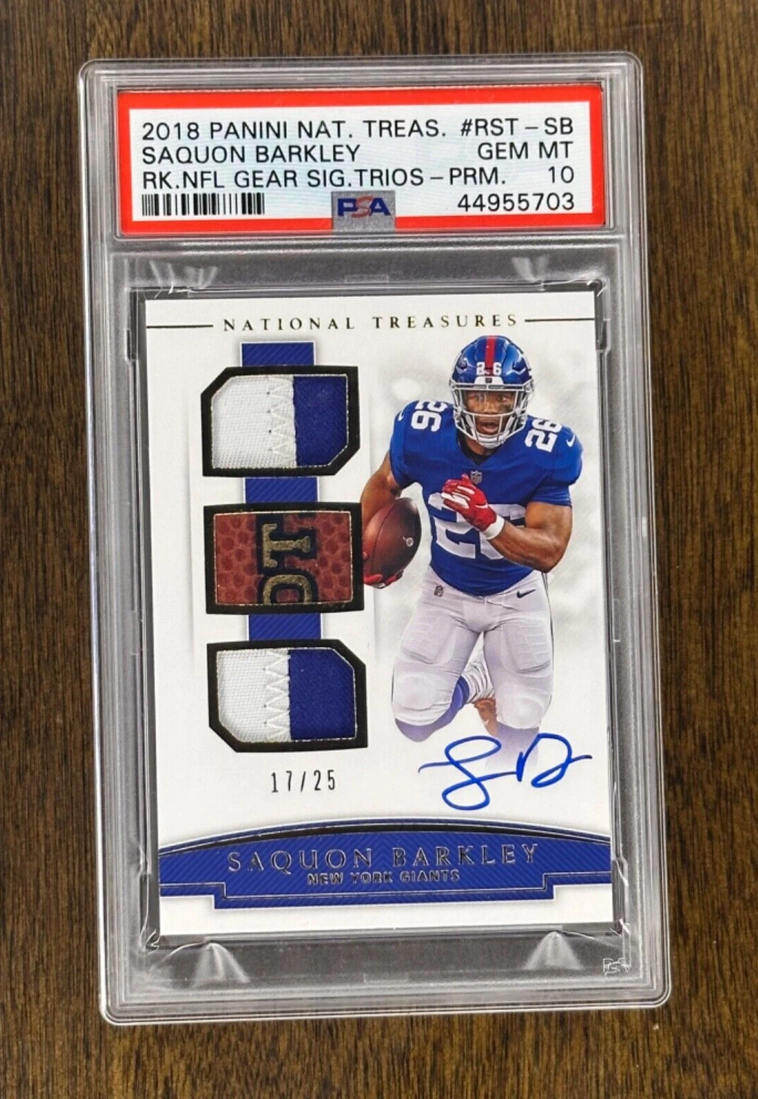 Saquon Barkley Panini National Treasures Rookie NFL Gear Signature Trios #RSTSB Base