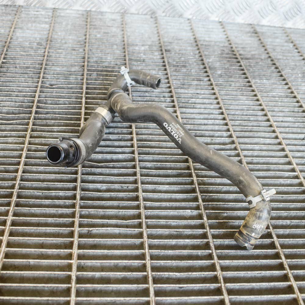 VOLVO XC90 MK2 D5 AWD Water Coolant Pipe Hose 31439894 2.0 Diesel 