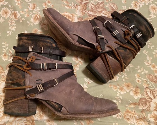 Freebird “Crue” Gray Multi Booties-size 