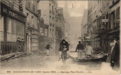 CPA AK Überschwemmung 1900 PARIS Place Maubert Sauvetage FRANKREICH (990815)
