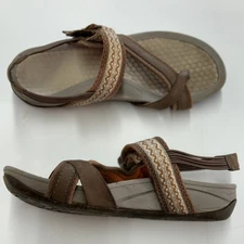 Baretraps Shoes Womens 9 Brown Danique Sandals Comfort Memory Foam