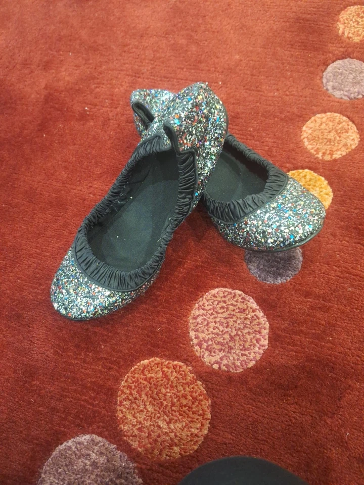 Carvela Glittery Ballet Shoes. Size 5 - Image 3 of 4
