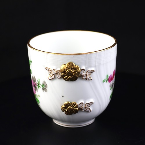 Vintage Porzellan Tasse, KPM Berlin, Blumen Motiv, Antike Kaffeetasse - Picture 2 of 7