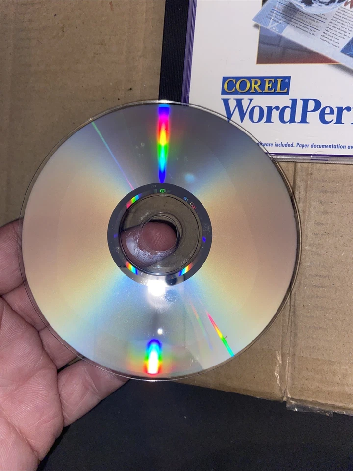 CD-ROM Corel WORDPERFECT 8 Suite IBM PC Computer Software QUATTRO PRO Office - Image 2 of 4