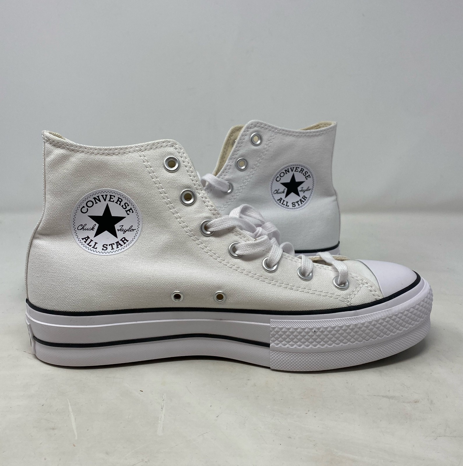 Converse Chuck Taylor All Star Lift Platform High Top - Women’s 10 - White/Black