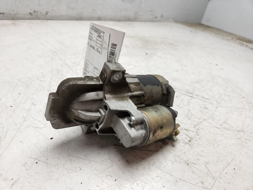 2004-2009 Mazda 3 Starter Motor OEM L32718400 - Image 2 of 4