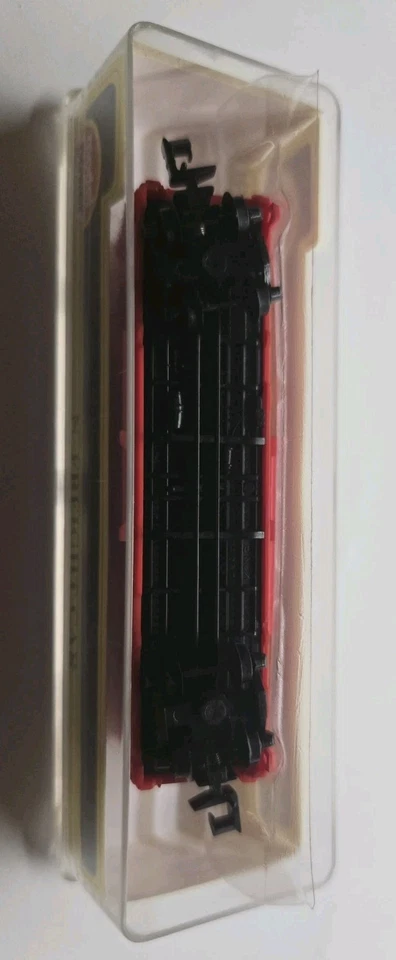 N Scale Model Power 3438 ATSF Santa Fe Single Door Box Car #16471 - Image 4 of 4