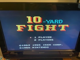 10 YARD FIGHT NES NINTENDO TESTED AND WORKING