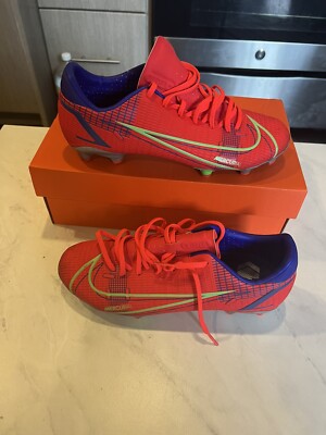 Nike Mercurial Vapor 14 Academy FG/MG Cleats