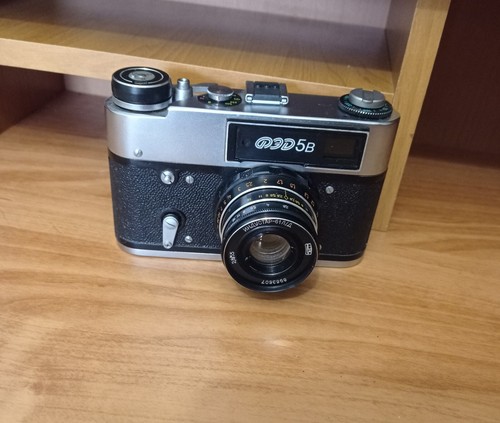 Vintage FED 5B Rangefinder 35mm Film Camera USSR Soviet Industar-61 ...