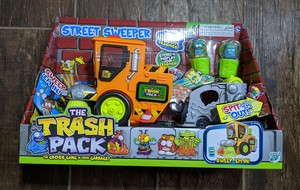 trash pack street sweeper