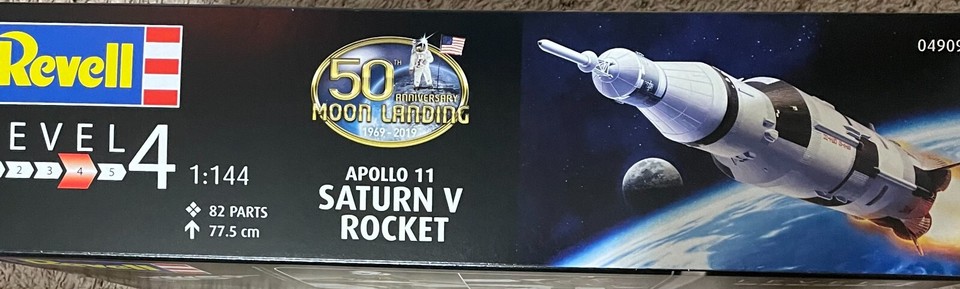 Revell Apollo 11 Saturn V 50th Anniversary Moon Landing Rocket Kit | eBay