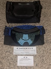 Oakley Fall Line L Blue terrain with Prizm Sapphire