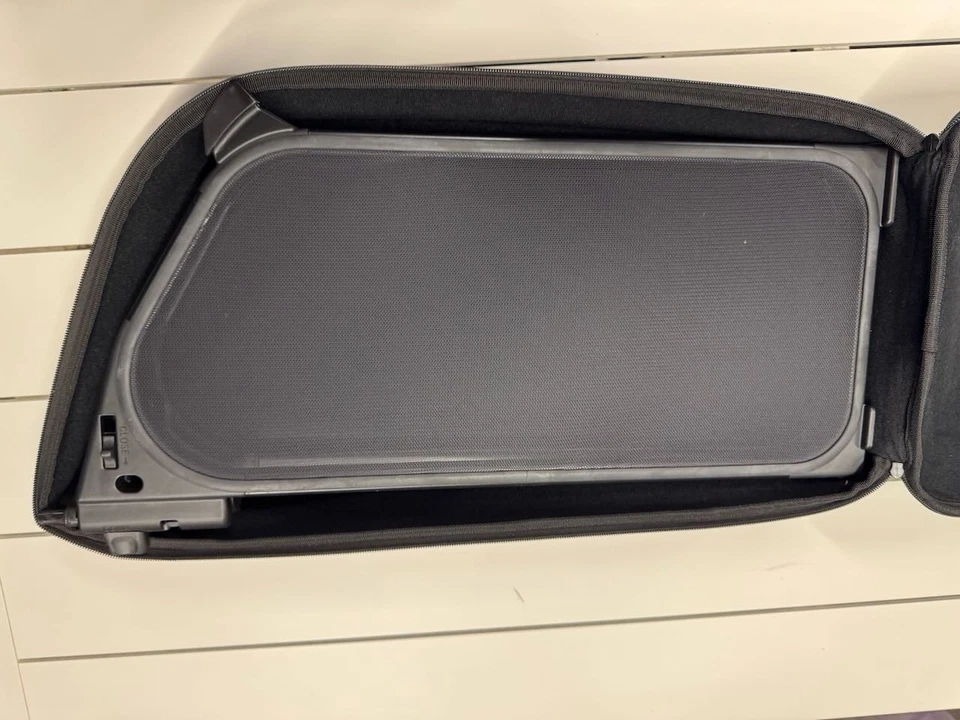 FERRARI CALIFORNIA 09-14 OEM AIR WIND DEFLECTOR WINDSCREEN P# 84743800 Foto 3 de 4