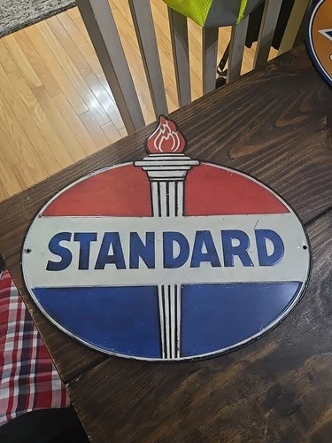 STANDARD GAS AND OIL VINTAGE STYLE METAL SIGN
