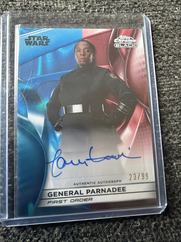 Topps Star Wars Smugglers Outpost General Parnadee Auto /99 (Tanya Moodie)