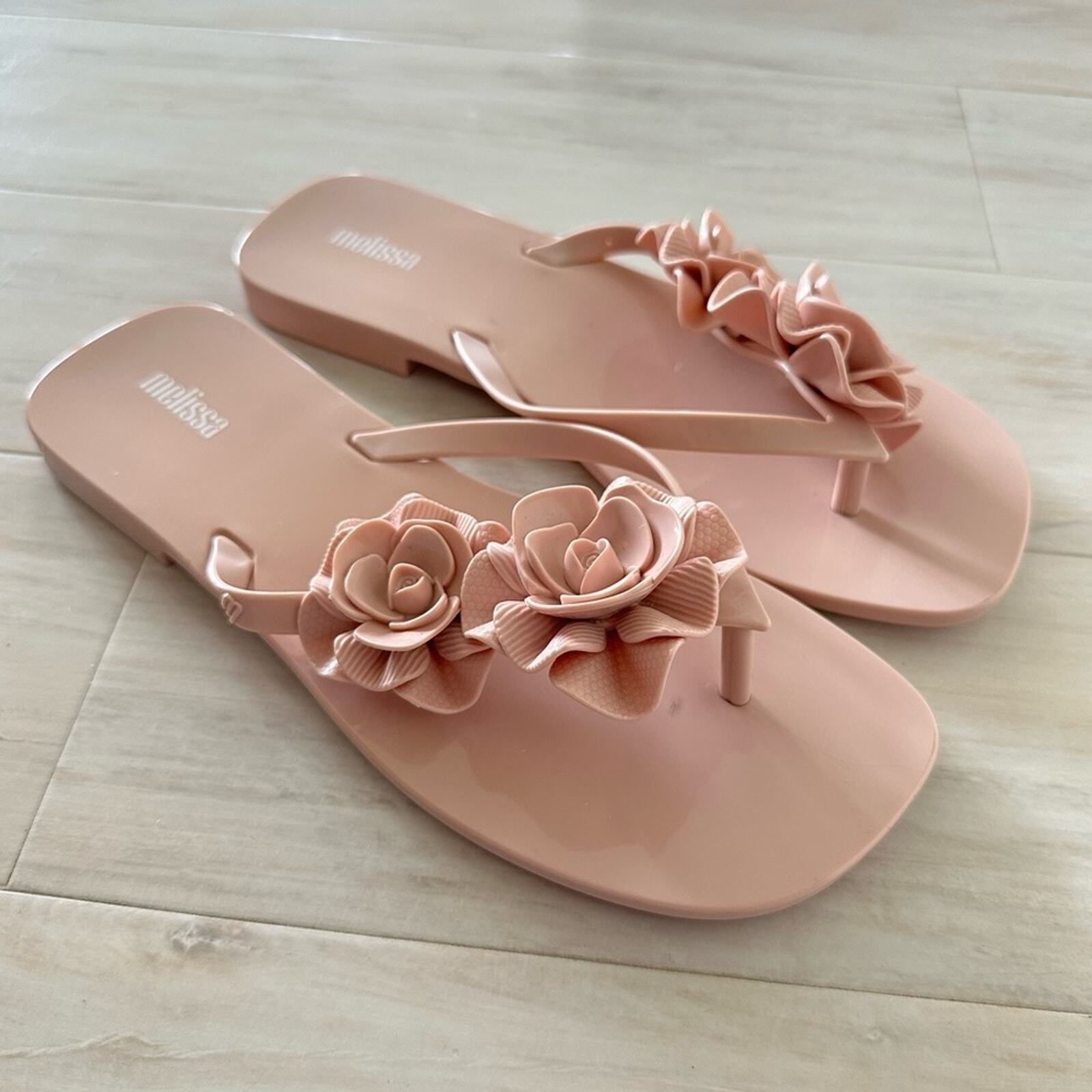 Sandalias de jardín Melissa Harmonic cuadradas en rosa suave talla 8