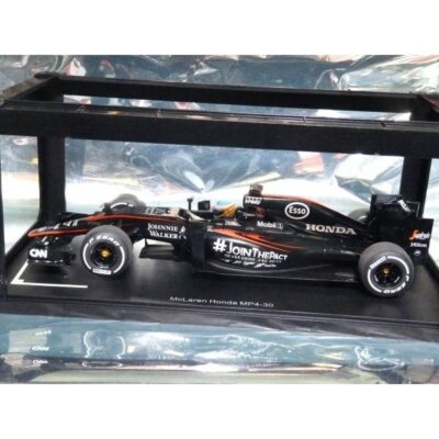 PMA 1/18 マクラーレン ホンダ MP4-30 F.アロンソ 中国GP 2015