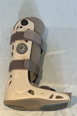 DJO Aircast AirSelect Standard Walking Brace Boot - Large