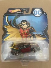 Hot Wheels Robin 2.0T DC Comics Studio Character Car 2021.