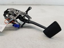 17-19 Honda Clarity OEM Brake Stop Pedal 46600-TRT-A82