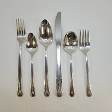 Community Oneida Plate MILADY Pattern 37 Pcs Silverplate Flatware Silverware