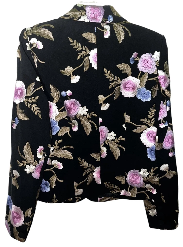 Vintage Zelda Sz 4 Black w/Floral Embroidery Blazer - Image 2 of 4