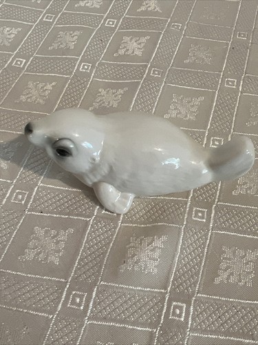Baby Seal Pup Goebel West Germany White Figurine Vintage - Picture 8 of 8