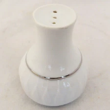 LANZETTE PLATINUM by Thomas Salt Shaker 3 hole NEW NEVER USED Made Germany