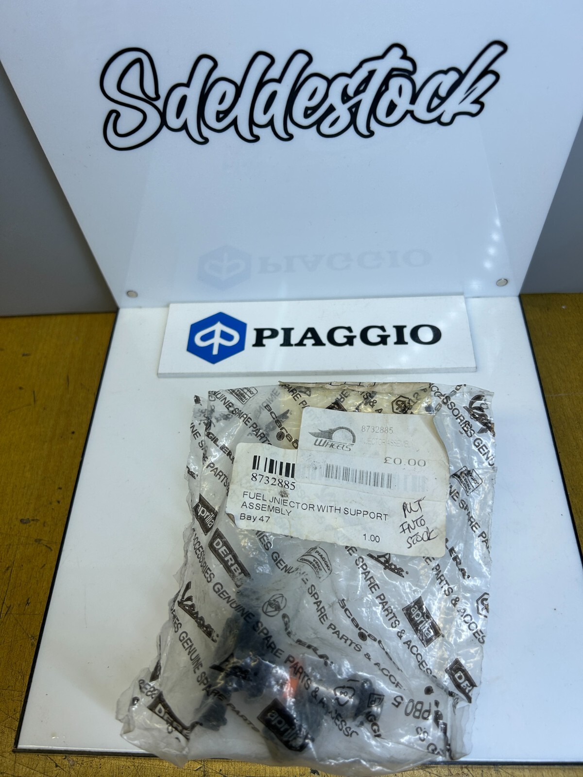 Injecteur d'essence haute performance avec support renforcé type original Piaggio Aprilia 8732885