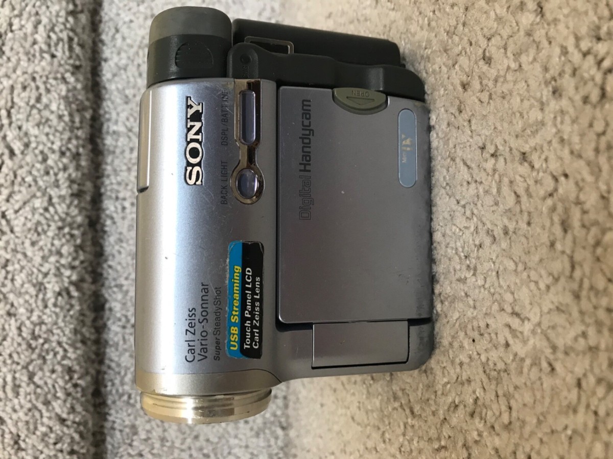 Sony DCR-TRV14E MiniDv Camcorder with bag | eBay