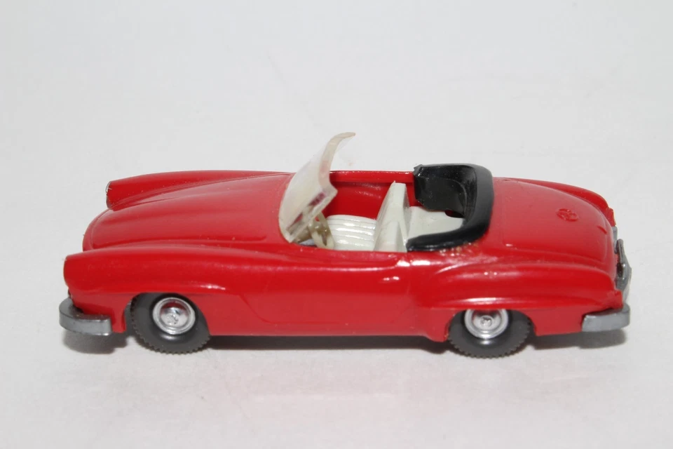 Wiking, Mercedes Benz 190 SL, Red - Image 4 of 4