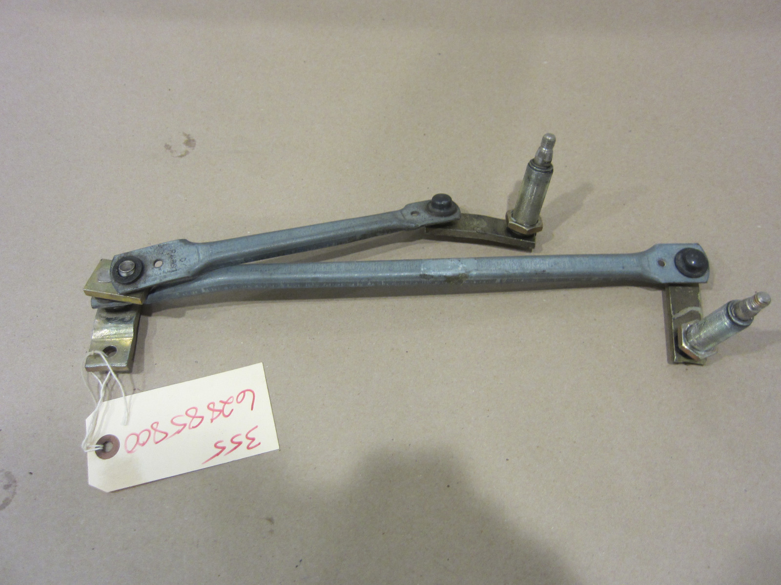 Ferrari 355,348 -Linkage For Windshield Wiper Assembly. Part# 62885800