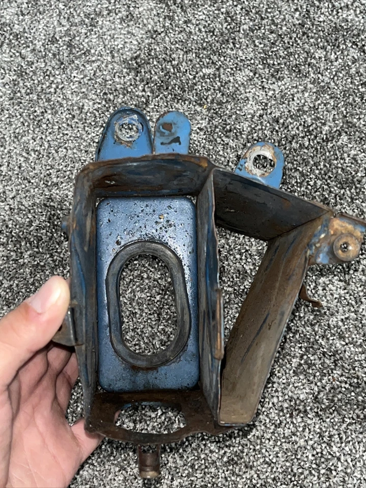 Yamaha YM1 305 1965-66 bandeja de herramientas caja de batería Foto 2 de 4