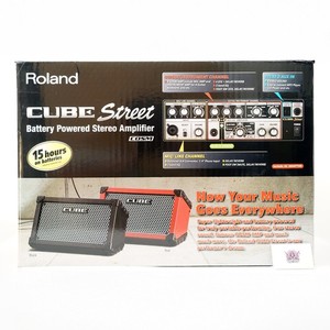 Roland CUBE Street Red mit Box Case Netzteil batteriebetriebener Stereo Verst...