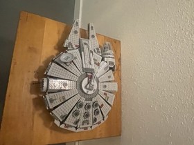 Lego Star Wars 7965 Millennium Falcon