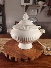 Vintage  Electric Royal Sealy  Large With Lid , Spoon And Cord , Working !