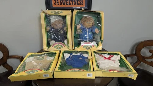 2 Cabbagepatch Kids 1980s With 3 Outfits