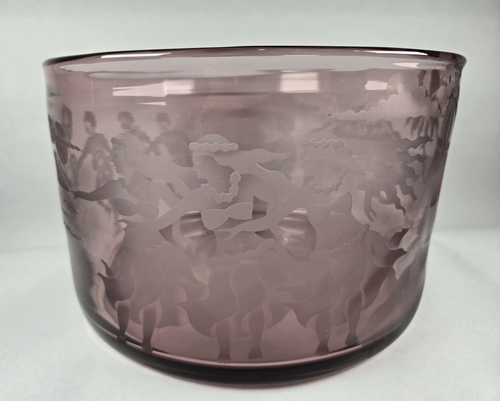 HAWAII Hula Amethyst Art Glass Signed Hawaiian Etched Bowl Jennifer Pontz