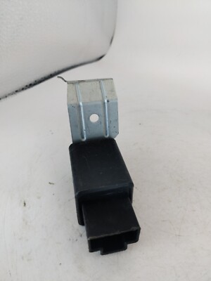 1990-1996 NISSAN 300ZX Z32 TURN SIGNAL FLASHER INDICATOR RELAY