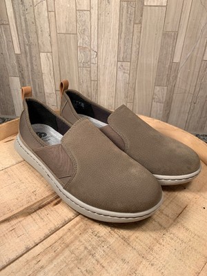 clarks step move jump