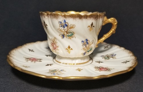 Demitasse Teacup & Saucer Willets Belleek Gold White Floral Fleur de Lis - Picture 15 of 17