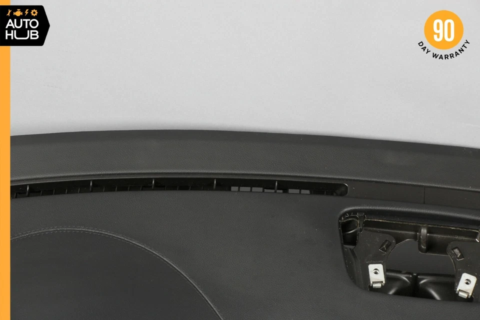 06-11 Tablero de instrumentos negro Mercedes W219 CLS550 CLS500 2198601002 OEM 76k Foto 3 de 4