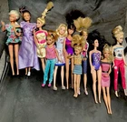 Lot of 11 Vintage Barbies in great condition & super clean with Clothes & Shoes