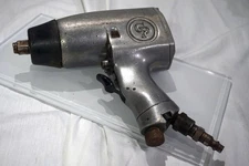 Vtg Chicago Pneumatic CP-7xx Industrial Air Drill – USA Made, Heavy  (NJL029298)