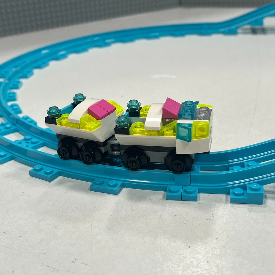 LEGO Montaña Rusa Parque de Atracciones Pista Curva 85976 (8x) y Rampa 25086 (8x) Foto 2 de 4