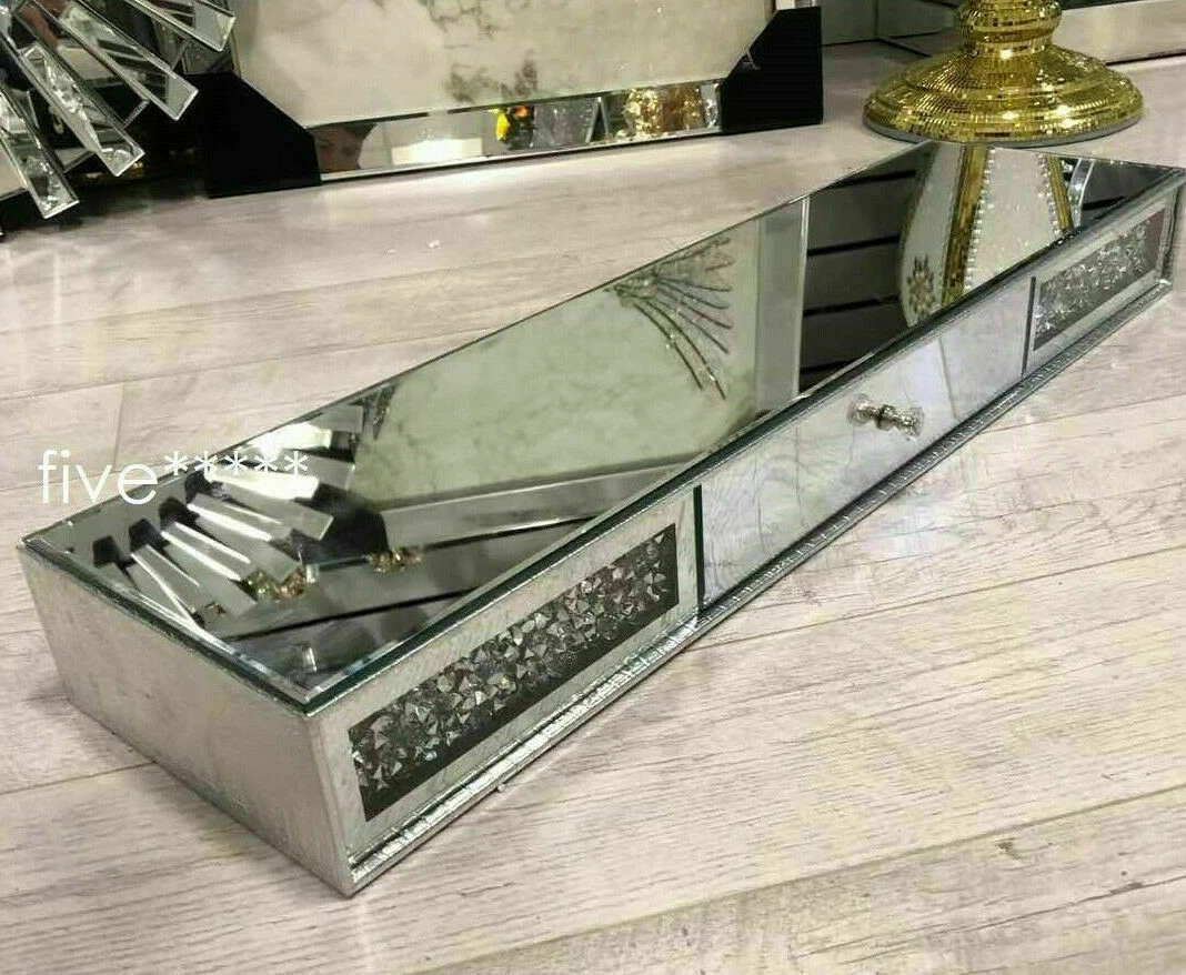 Mirrored Diamond Crush Floating Wall Shelf Crystal Modern 80x20 Sparkly bling
Opens in a new window