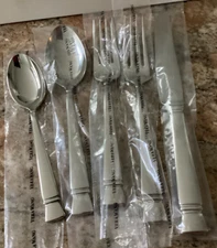 CABOCHON Wedgwood Stainless Vera Wang 5 Pc Place Setting Flatware Unused Korea
