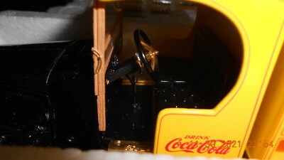 Danbury Mint Ford TT Open Cab 1927 - Livraison Coca-Cola - Echelle 1/24 - DM-072a