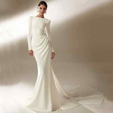 Long Sleeve Mermaid Wedding Dress with Pleat Floor Length Open Back Applique